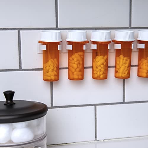3M White Clip Strips for Cabinet Doors - Spice Organizer Holds 15 Jars