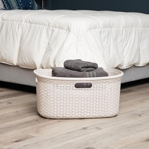 Ivory Wicker 40L Mind Reader Laundry Basket, Plastic Lid